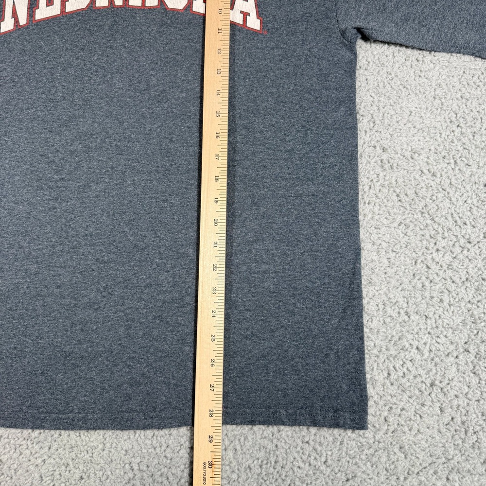Nebraska Cornhuskers T-Shirt Size Large Gray University‎ College Logo - Picture 6 of 7